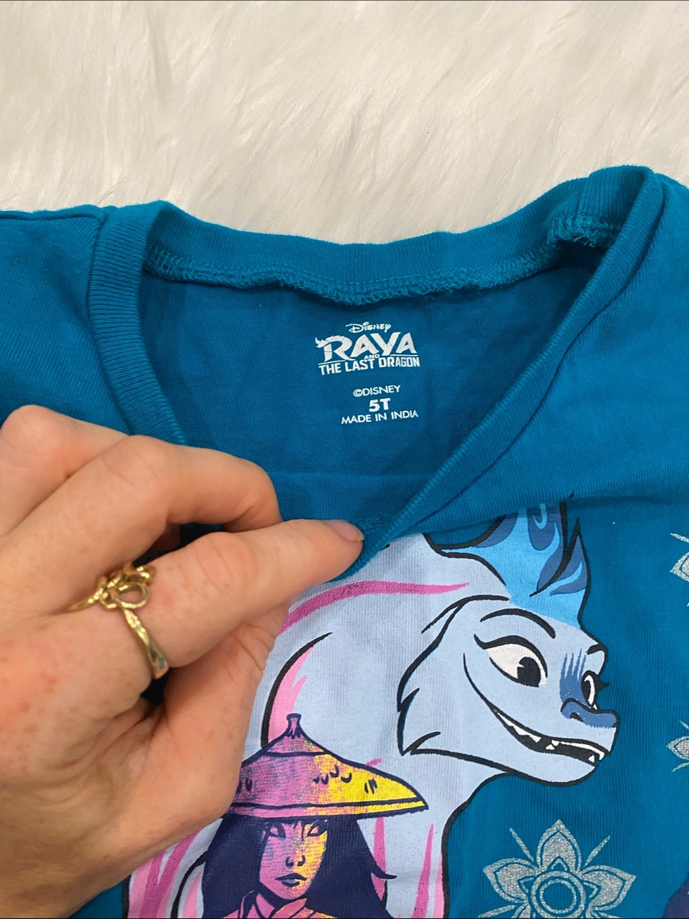 Kids Peach Converse 5T Zip-Up Hoodie & Teal Raya Graphic Tee - Picture 5 of 5